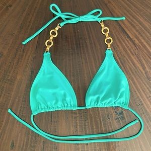 Vix bikini top w/leather and gold metal details L